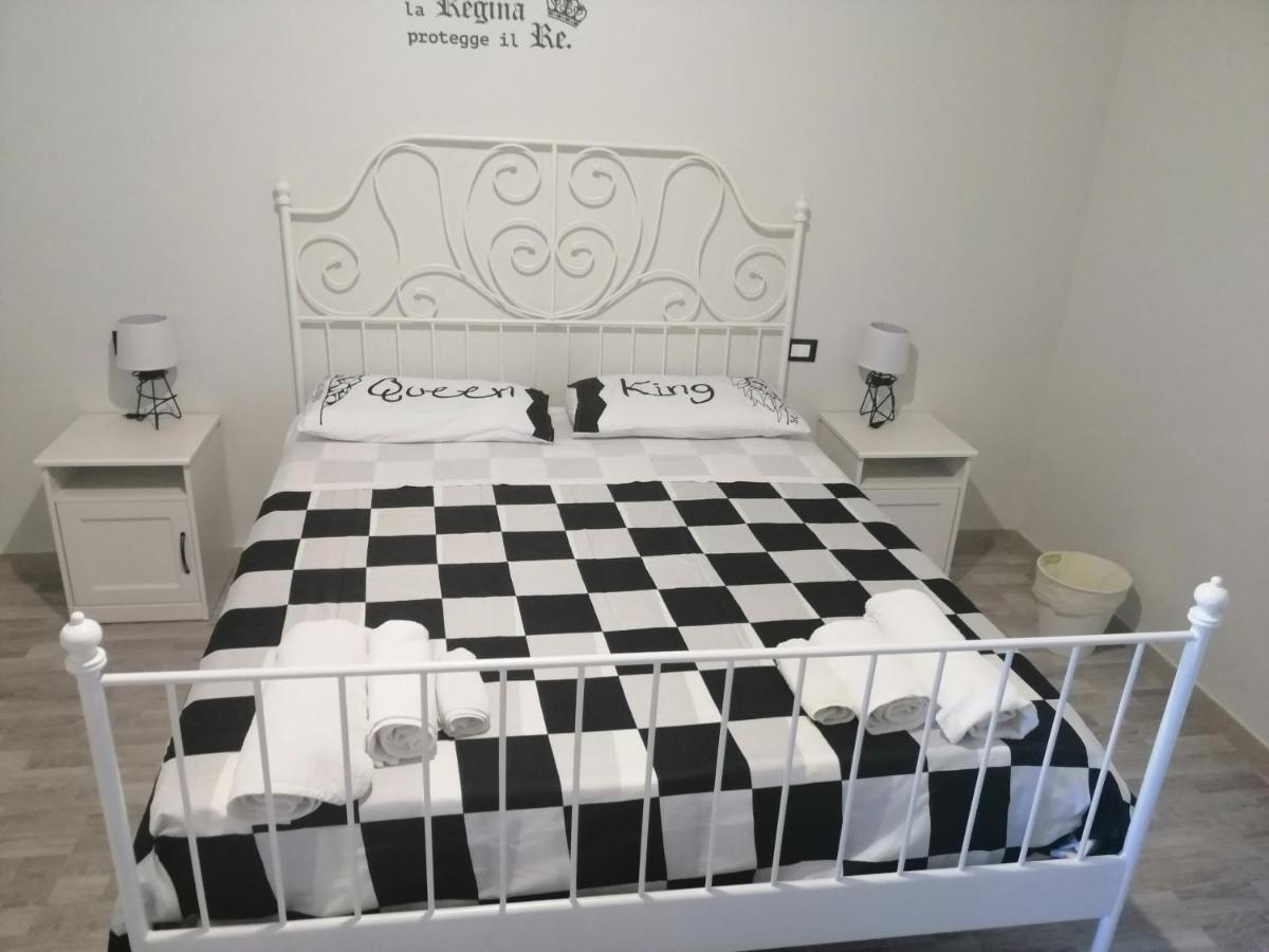 Scacco Matto Holiday House Tarente Extérieur photo