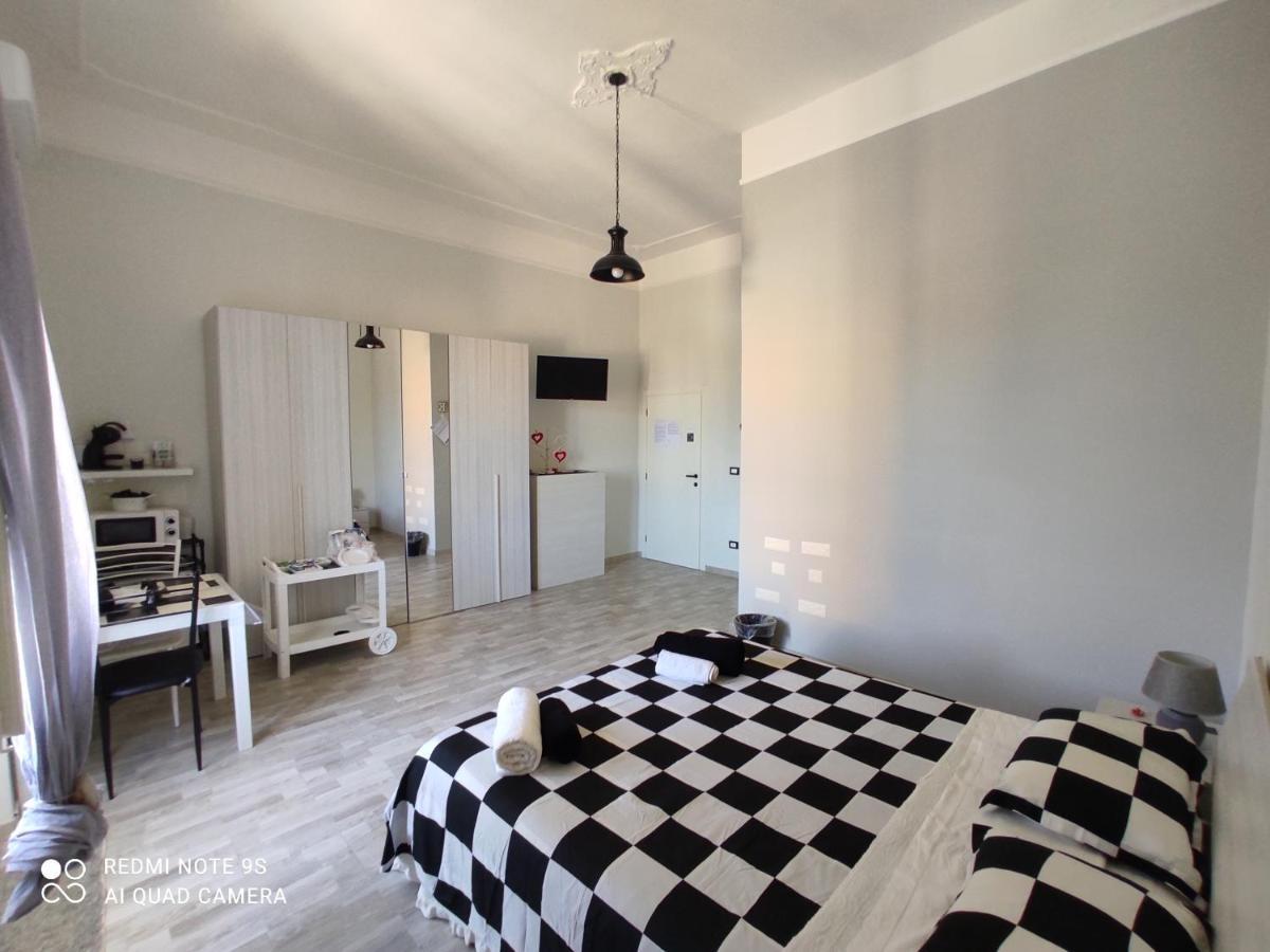 Scacco Matto Holiday House Tarente Extérieur photo